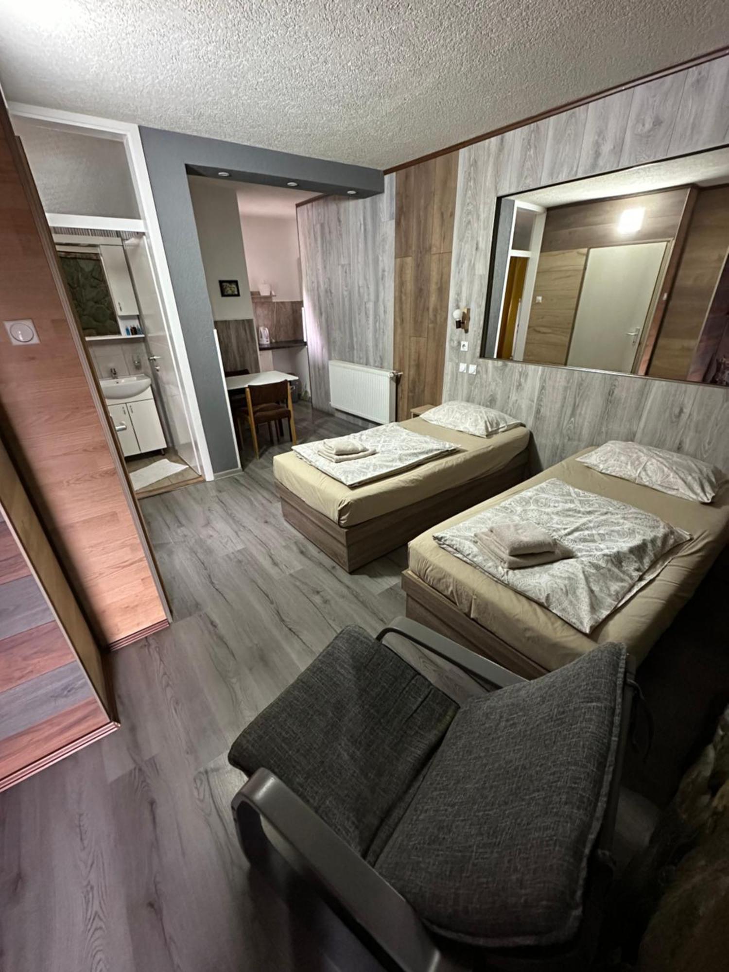 Apartments Park 2016 Surdulica Eksteriør billede
